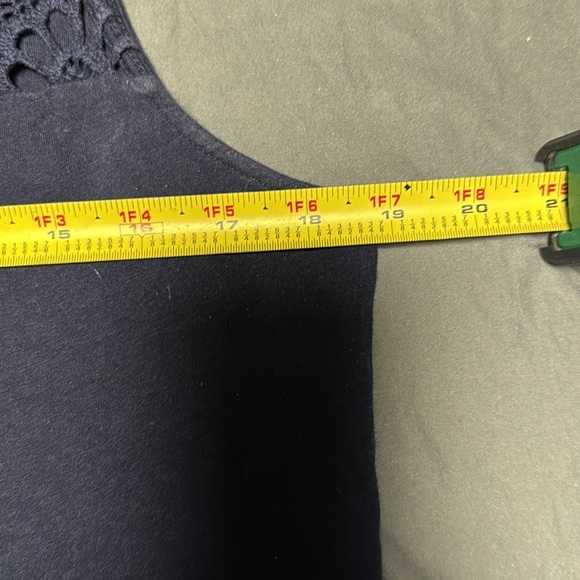 GAP Blue Tank Top with Lace Detailing women’s medium - Picture 9 of 11